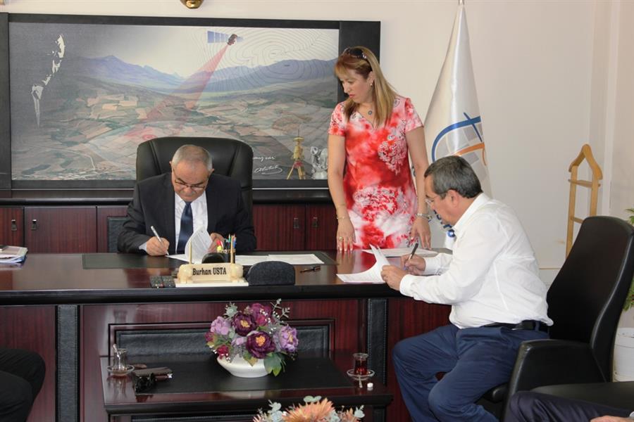 Narlidere Belediyesi Haberdetay Tapu Ve Kadastro Paylasim Sistemi Takpas Protokolu Imzalanmistir